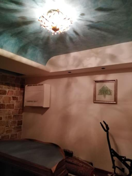 Apartment With A Garden, Bbq, Swimming Pool And Jacuzzi Dhráfi Exteriör bild